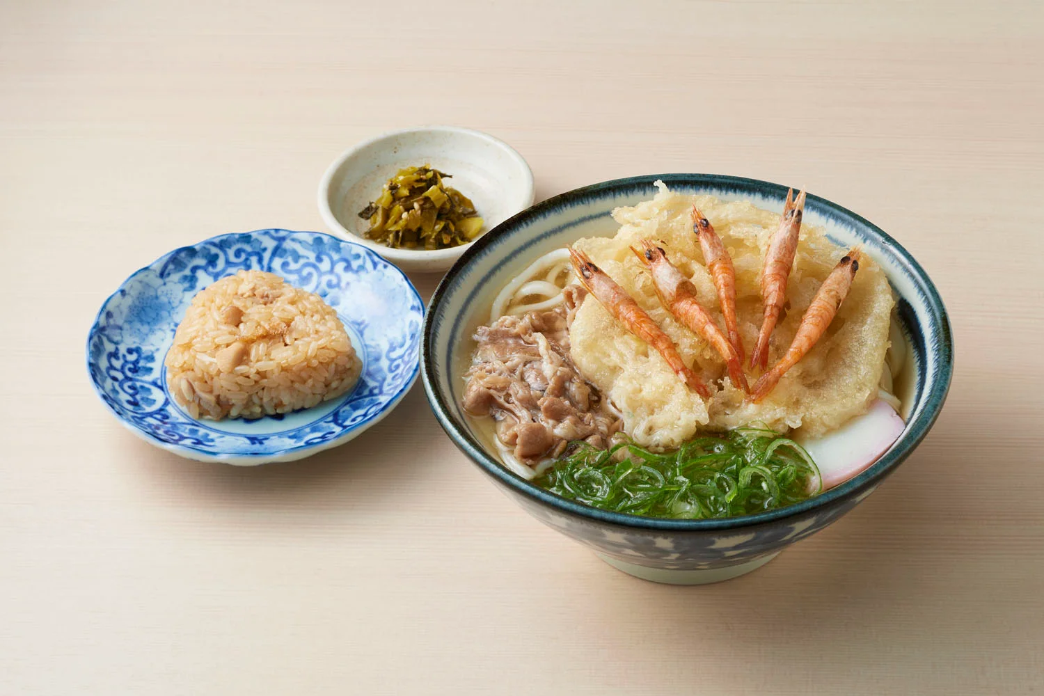 博多うどん 卯らら 大手町店 · 7